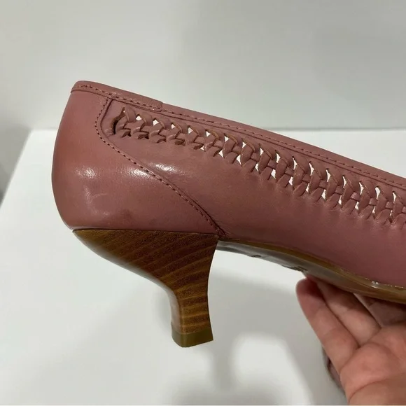 Nicole Bedeliapin Size 9 Rose Gold Woven Heels with Buckle Detail - Picture 8 of 14